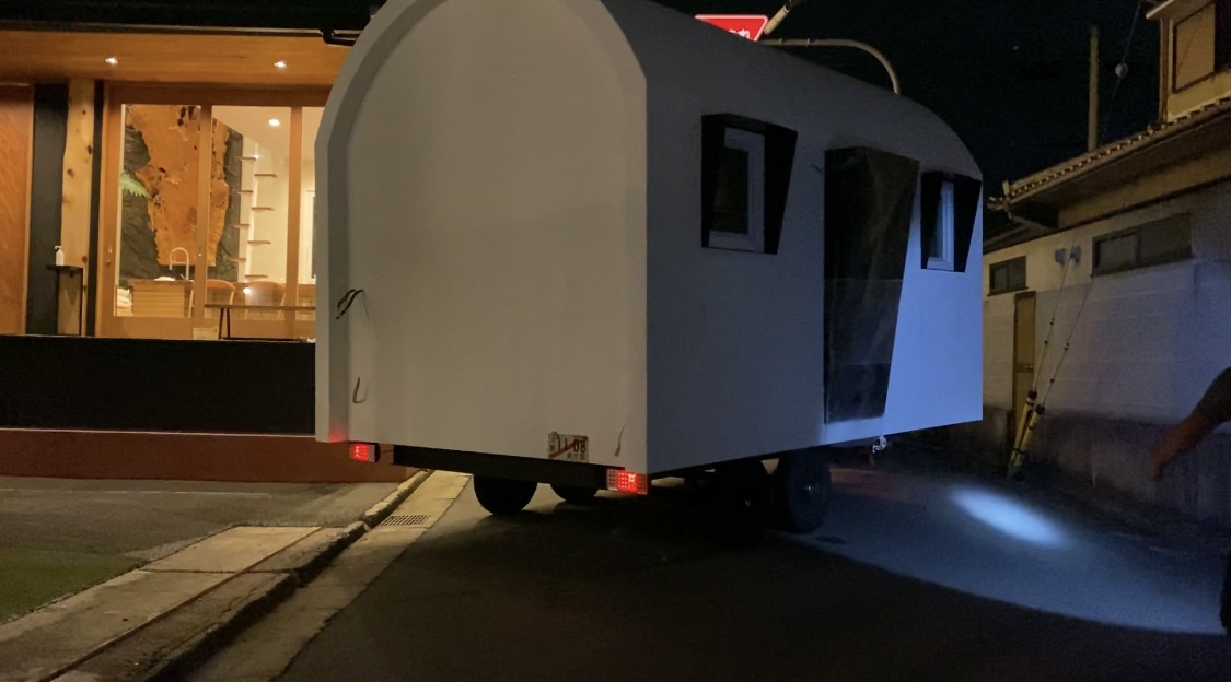 トレーラーハウス